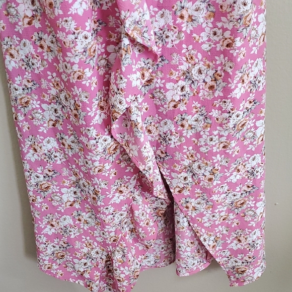 Spirit Of Grace Designer Bramd Chic Lined Floral High-Low Dress in Pink - Picture 8 of 15